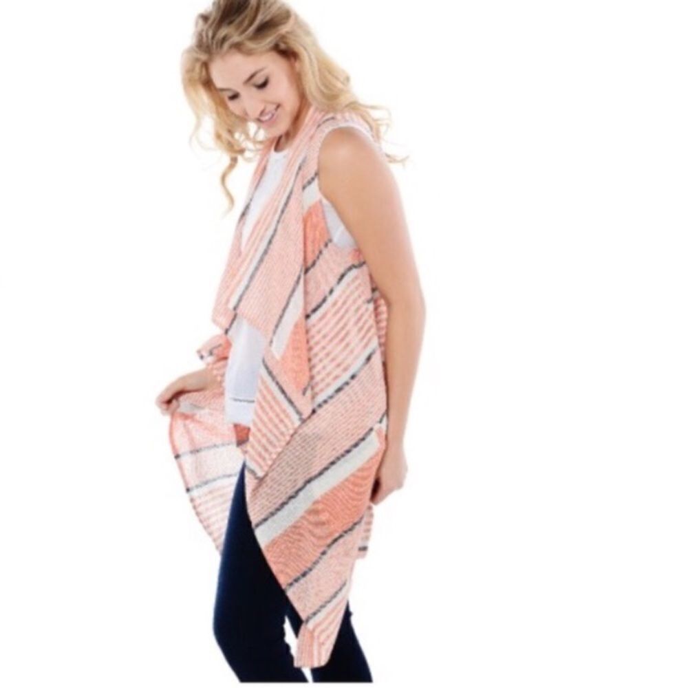 NWT BB Dakota Avery Linen Vest